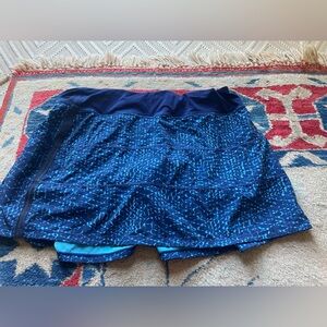 Size 12 long Lululemon tennis skirt